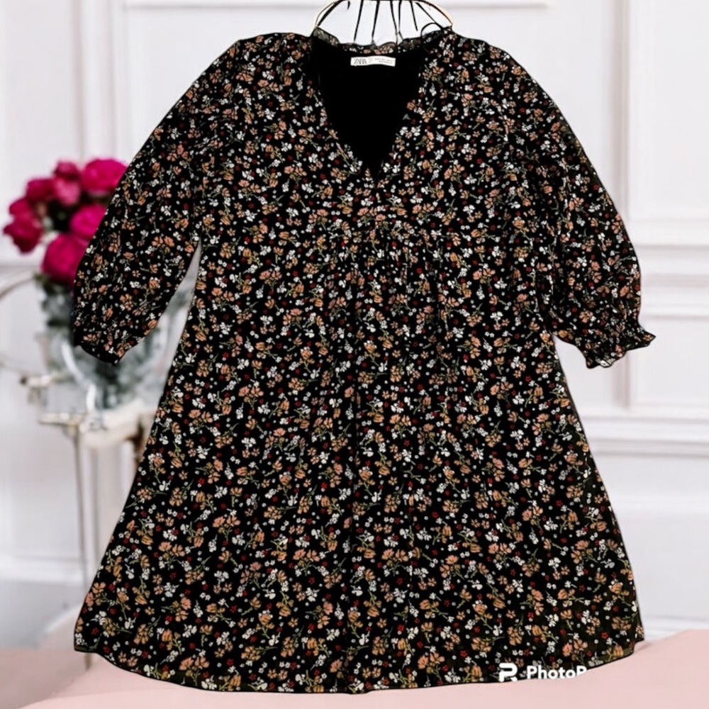 Zara Floral Midi Dress Size S Black Long Sleeve Ruffle V-Neck‎ Smocked Waist
